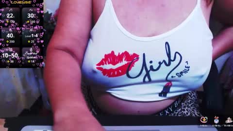 wildhotasianx online show from September 20, 4:19 pm