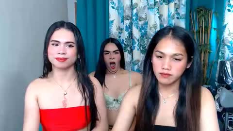 wildhotsexyladyboy online show from April 12, 1:54 am