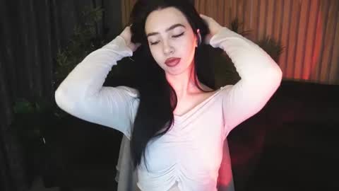 Alena online show from November 10, 6:45 am