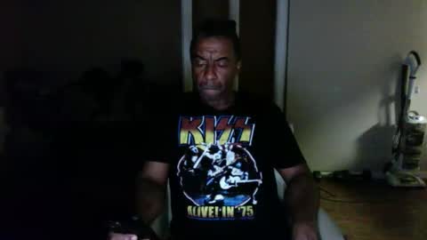 Snapshot of wildnight007 chatting on January 3, 6:44 am wildnight007 online show from January 3, 6:44 am