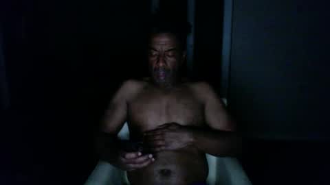 Snapshot of wildnight007 chatting on March 8, 7:27 am wildnight007 online show from March 8, 7:27 am