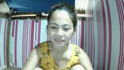 Snapshot of wildpoohkhaye chatting on March 1, 11:04 pm wildpoohkhaye online show from March 1, 11:04 pm