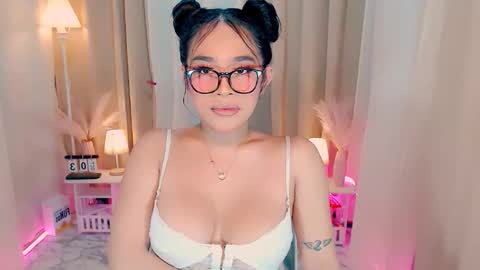 shea online show from October 12, 3:05 am