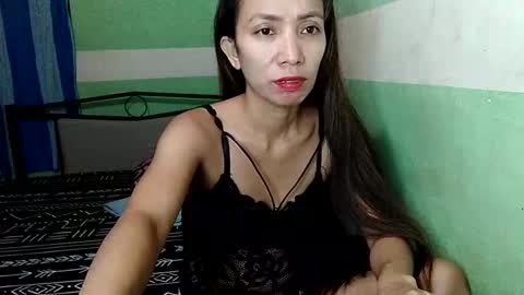 Snapshot of wildtinybody69x chatting on December 7, 9:50 am kim ash. DONT FORGET TO FOLLOW AND GIVE ME APPRECIATION online show from December 7, 9:50 am