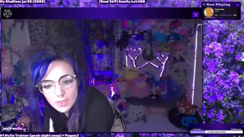 Snapshot of wildwylie chatting on May 22, 2:19 am Wylie Wanderlust online show from May 22, 2:19 am