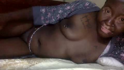 Snapshot of willa_sara chatting on February 20, 9:15 pm Willa Sara online show from February 20, 9:15 pm