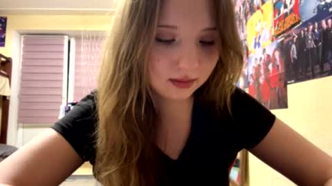 Olivia online show from February 16, 6:26 pm