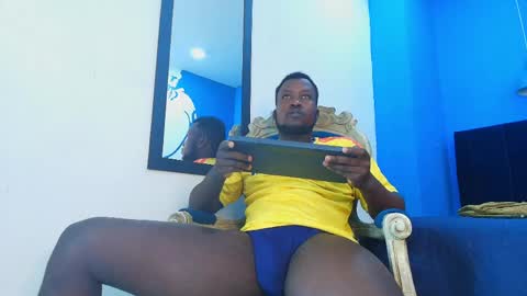Snapshot of william_bennett chatting on May 21, 2:35 pm william_bennett online show from May 21, 2:35 pm