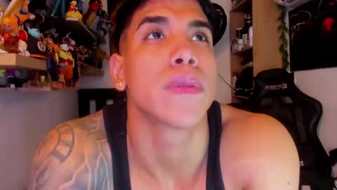 Snapshot of william_dracko9 chatting on June 17, 6:20 pm Dracko online show from June 17, 6:20 pm