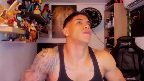 Snapshot of william_dracko9 chatting on June 24, 8:35 am Dracko online show from June 24, 8:35 am