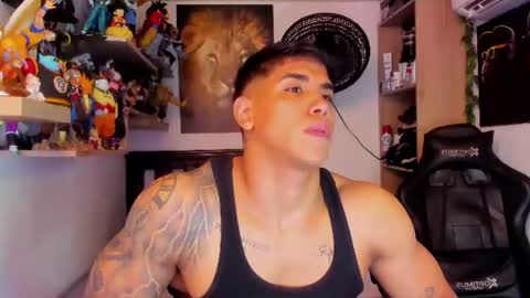 Snapshot of william_dracko9 chatting on July 8, 5:28 pm Dracko online show from July 8, 5:28 pm