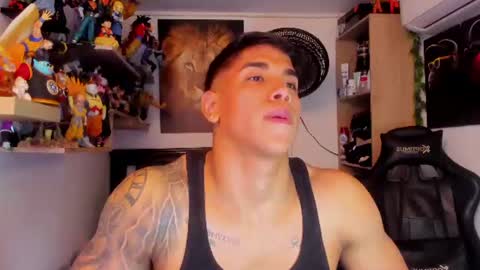 Snapshot of william_dracko9 chatting on July 27, 6:59 pm Dracko online show from July 27, 6:59 pm