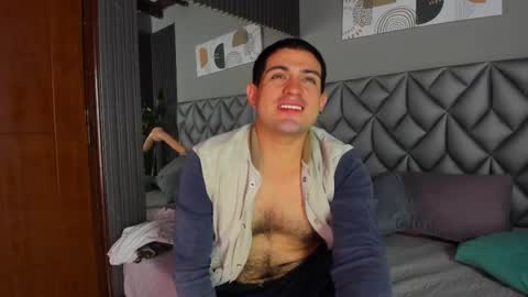 William Steel online show from September 25, 11:47 am