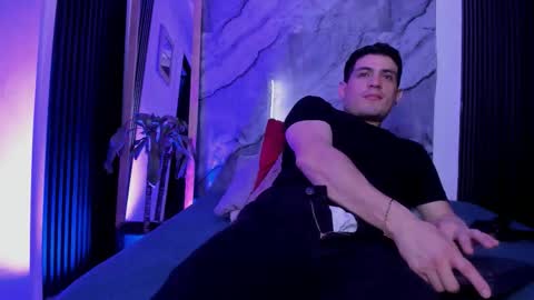 William Steel online show from November 26, 5:08 am