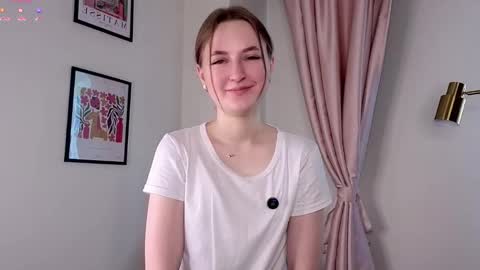 Sarah online show from June 8, 4:02 am