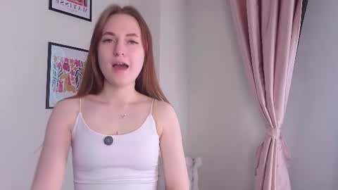 Sarah online show from June 25, 1:38 am