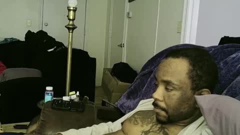 YaBoyTJ online show from December 3, 3:54 pm