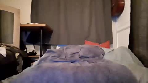 Snapshot of willinganalslut13 chatting on October 27, 11:31 pm willinganalslut13 online show from October 27, 11:31 pm