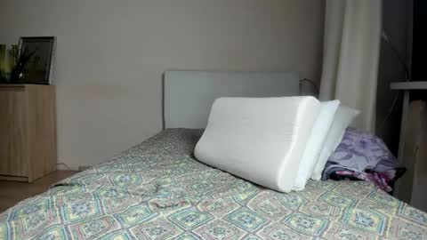 Wilhelmina better Willy online show from April 4, 7:44 pm