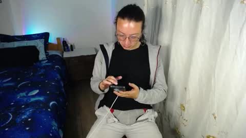 willmonkey online show from February 13, 3:24 am