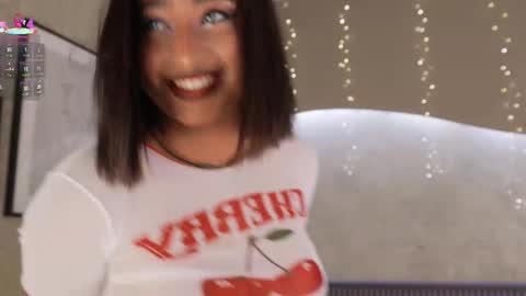 Snapshot of willow_hendrix chatting on February 22, 3:21 pm Ms Willow online show from February 22, 3:21 pm