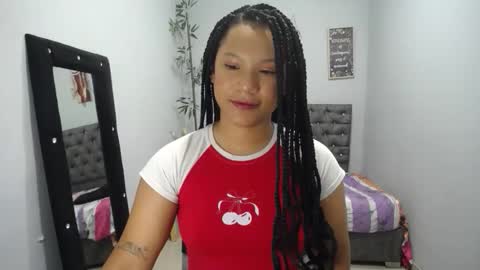 Snapshot of willowsweett chatting on April 23, 11:09 am WIllow online show from April 23, 11:09 am