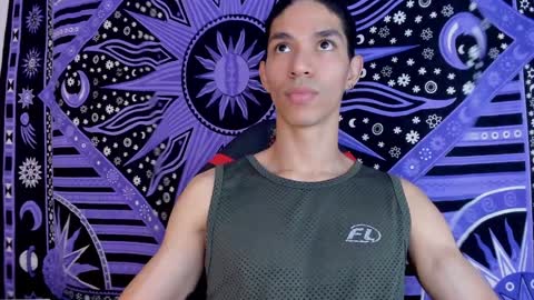 willy_veins online show from December 3, 1:52 am