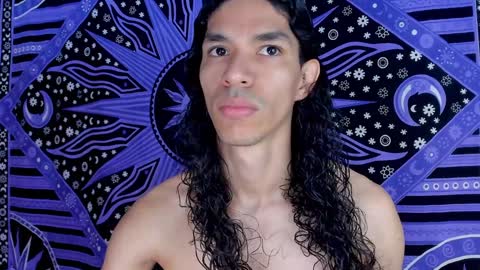 willy_veins online show from January 10, 12:15 pm