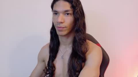 willy_veins online show from May 10, 5:01 am