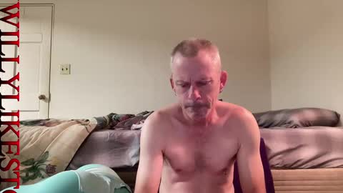 Snapshot of willylikestoplay74 chatting on December 29, 12:45 pm Twisted Will online show from December 29, 12:45 pm