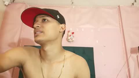 willytal2025 online show from December 15, 4:11 pm