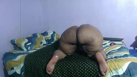 wilmaassylum online show from December 14, 8:56 am