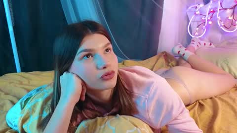 Snapshot of wilmajonson chatting on March 2, 7:15 am Vicki3 online show from March 2, 7:15 am