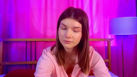 Snapshot of wilmajonson chatting on March 19, 6:39 am Vicki3 online show from March 19, 6:39 am