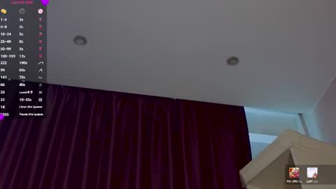 Snapshot of wilonebute chatting on June 28, 3:12 am Mary online show from June 28, 3:12 am