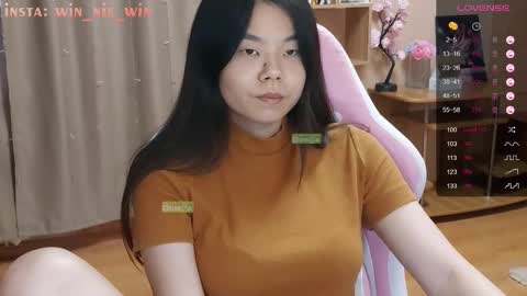 Winnie online show from September 15, 3:28 am