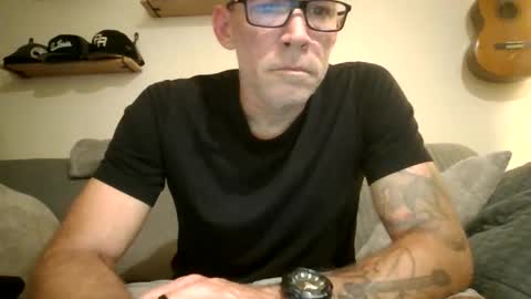 wingnutt765733 online show from December 16, 6:07 am