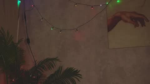 Your little D online show from January 2, 6:01 pm