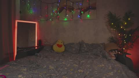 Your little D online show from January 15, 3:29 pm