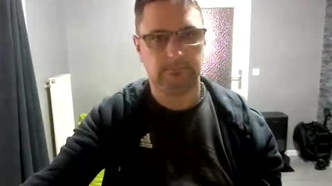 Dirty online show from April 7, 2:39 pm