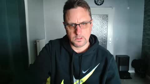 Dirty online show from April 14, 2:34 pm