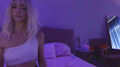 WishGoddes online show from September 24, 9:29 pm