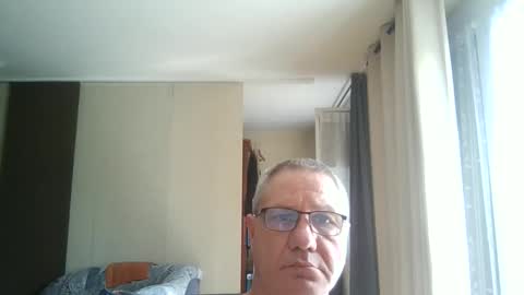 wixer1970 online show from June 8, 2:28 pm