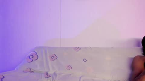 Wiz and Candy online show from June 4, 12:27 am
