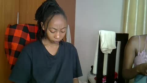 girlie o online show from February 7, 9:48 pm