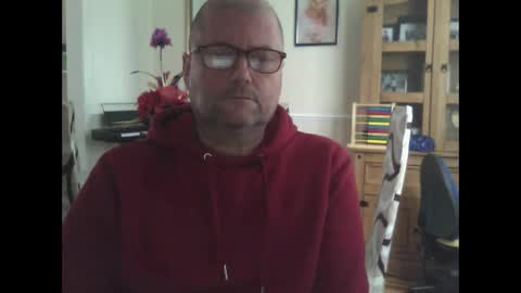 Snapshot of wobble444 chatting on November 18, 11:14 am wobble444 online show from November 18, 11:14 am