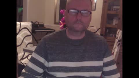 wobble444 online show from June 2, 10:12 pm