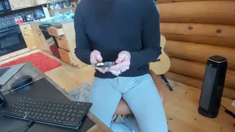 Snapshot of wobbleon chatting on January 20, 5:59 pm Gobbleon online show from January 20, 5:59 pm