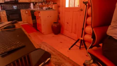 Snapshot of wobbleon chatting on January 29, 9:39 pm Gobbleon online show from January 29, 9:39 pm