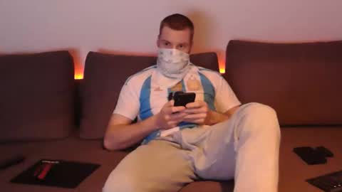 wolf021221 online show from April 3, 2:37 pm